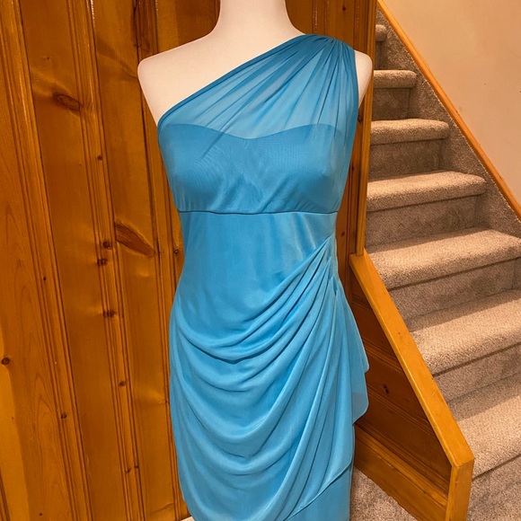 One shoulder Malibu blue dress - Picture 3 of 10
